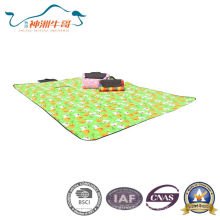 Flocking Aluminum Membrane Picnic Mat